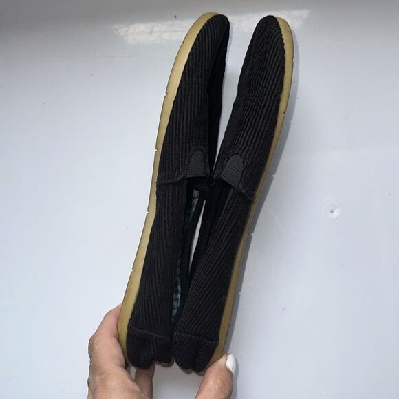 Airwalk Black Corduroy Casual Flat Slip-Ons - Size 7 - Picture 5 of 7